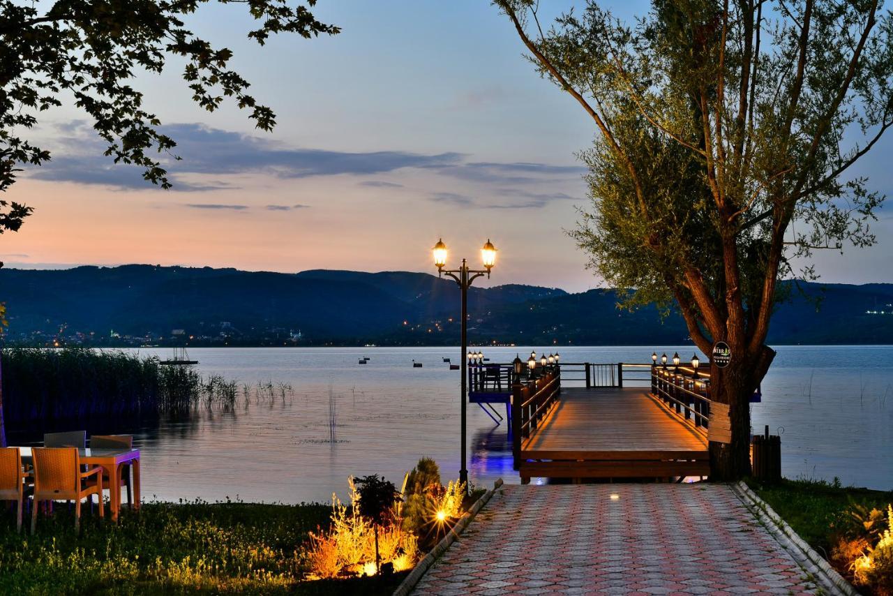 Nibras Villa Resort Hotel Sapanca Bagian luar foto