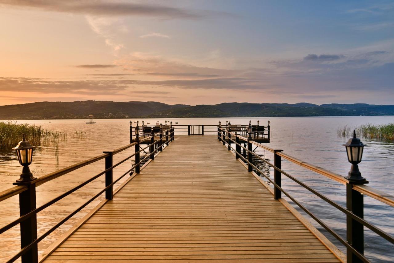 Nibras Villa Resort Hotel Sapanca Bagian luar foto