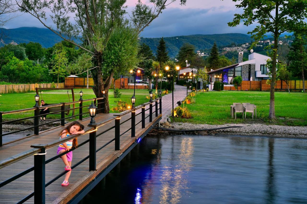 Nibras Villa Resort Hotel Sapanca Bagian luar foto