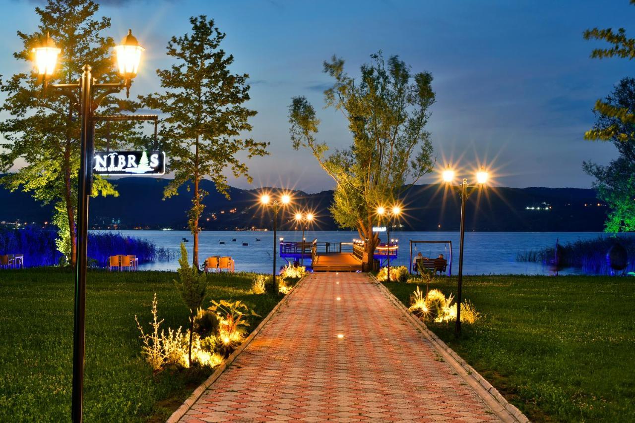 Nibras Villa Resort Hotel Sapanca Bagian luar foto