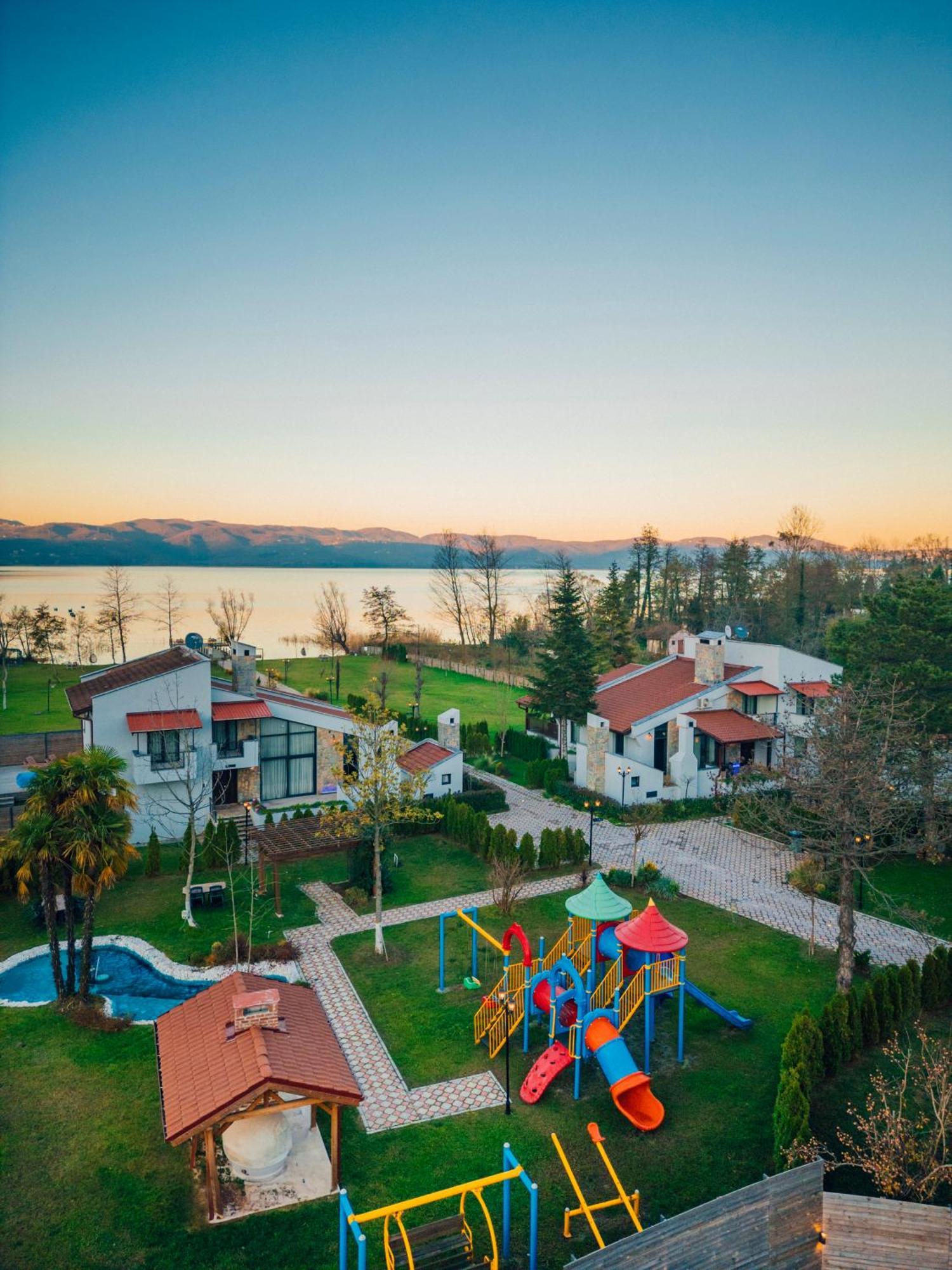 Nibras Villa Resort Hotel Sapanca Bagian luar foto