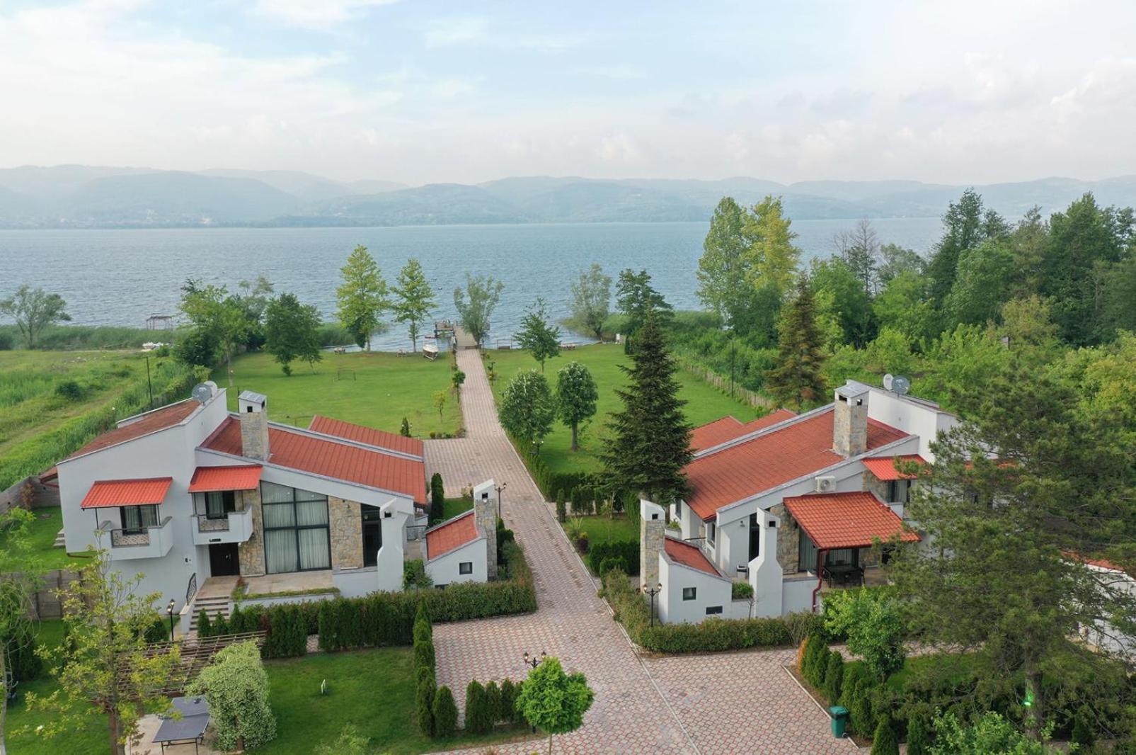 Nibras Villa Resort Hotel Sapanca Bagian luar foto